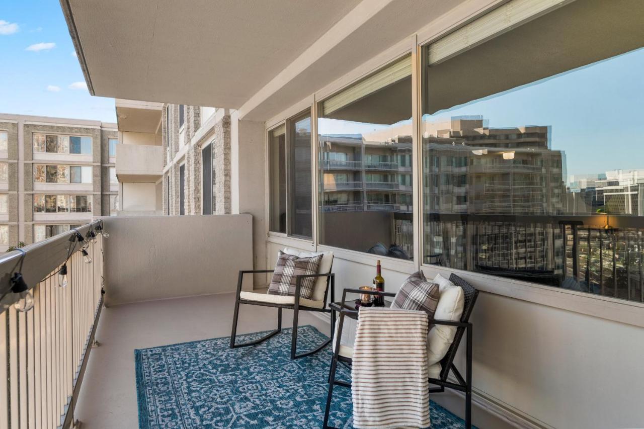 Urbandelight Crystal City Mins To Dc Free Parking Арлингтън Екстериор снимка